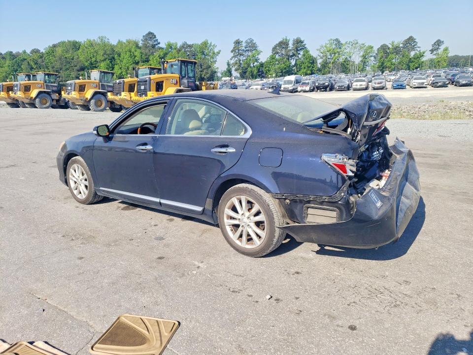 50908706 :رقم المزاد ، JTHBK1EG1A2398015 vin ، 2010 Lexus Es مزاد بيع