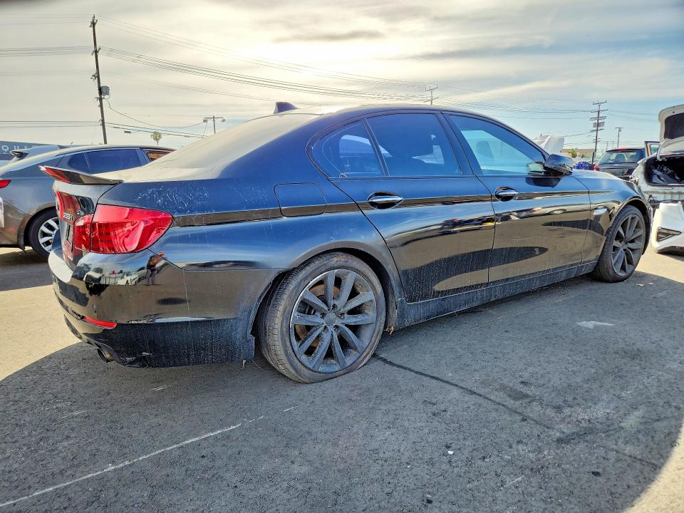 50795286 :رقم المزاد ، WBAFR7C57CC808152 vin ، 2012 Bmw 535 مزاد بيع