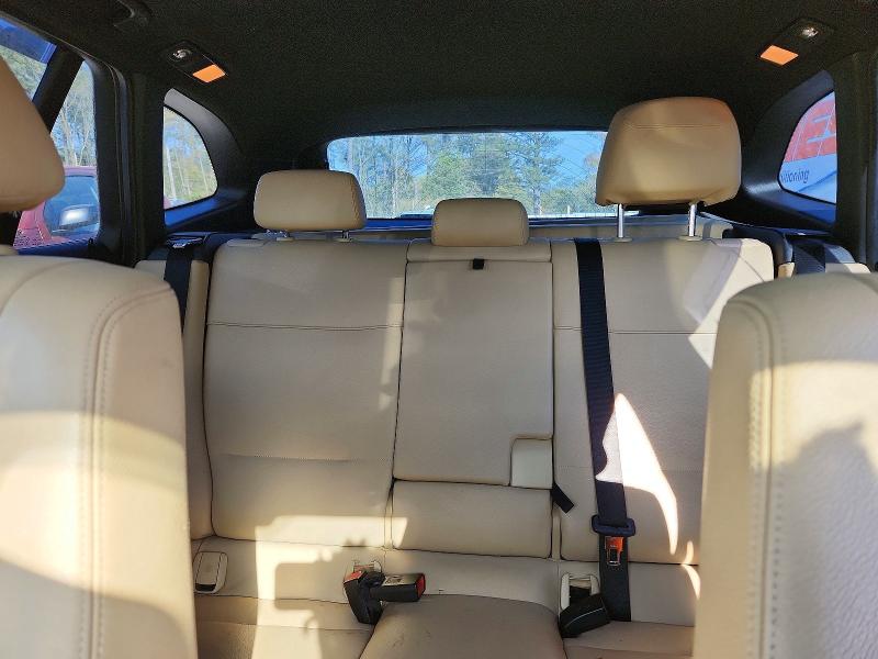 49735806 :رقم المزاد ، WBAVM5C55FVV94320 vin ، 2015 Bmw X1 مزاد بيع