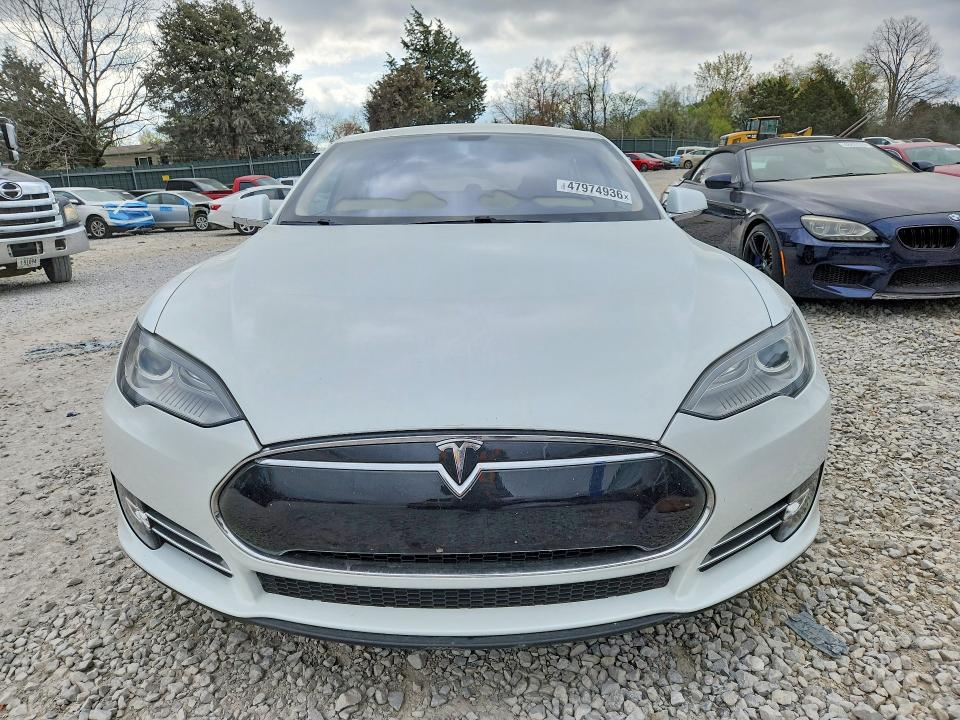 Продажа на аукционе авто 2013 Tesla Model S, vin: 5YJSA1DP0DFP04662, номер лота: 47974936