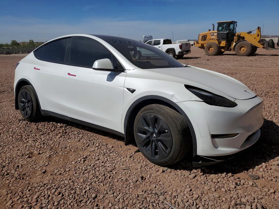Продажа на аукционе авто 2024 Tesla Model Y, vin: 7SAYGAEE5RF064237, номер лота: 48105326