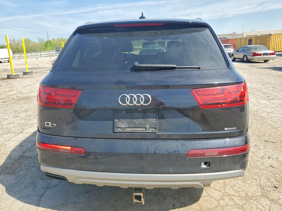 50606286 :رقم المزاد ، WA1LHAF74HD039060 vin ، 2017 Audi Q7 مزاد بيع