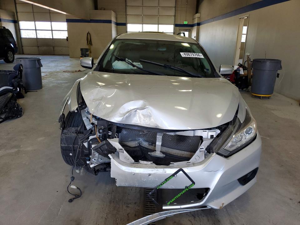2018 Nissan Altima მანქანა იყიდება აუქციონზე, vin: 1N4AL3APXJC179033, აუქციონის ნომერი: 49879766
