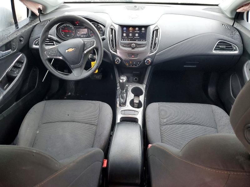 50675006 :رقم المزاد ، 1G1BC5SMXK7102907 vin ، 2019 Chevrolet Cruze مزاد بيع