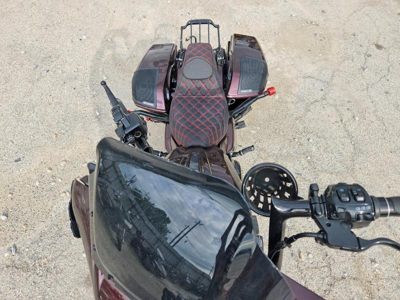 50065246 :رقم المزاد ، 1HD1PX614RB952668 vin ، 2024 Harley Davidson Flhxse مزاد بيع