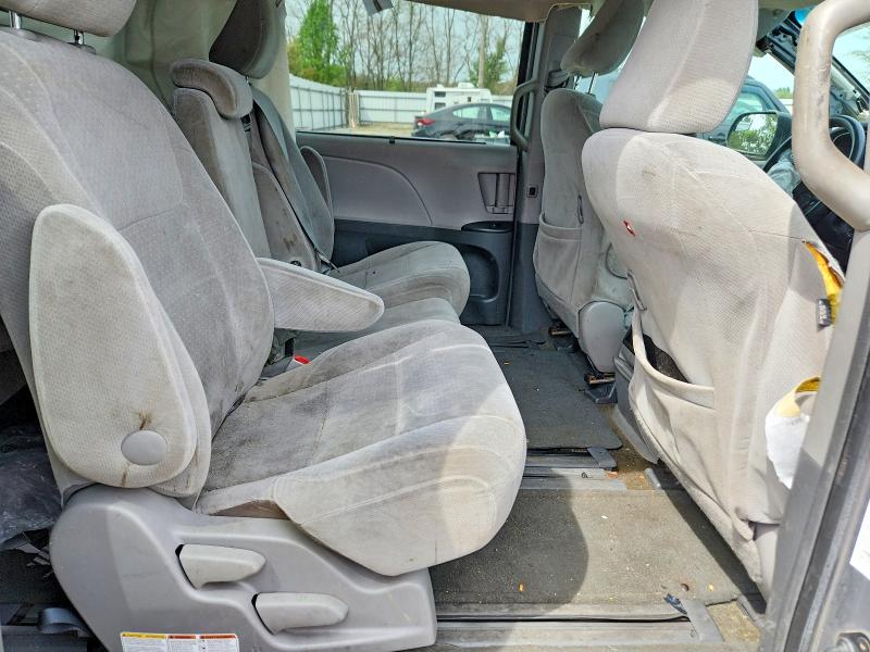 2015 Toyota Sienna მანქანა იყიდება აუქციონზე, vin: 5TDKK3DC2FS550976, აუქციონის ნომერი: 50293266