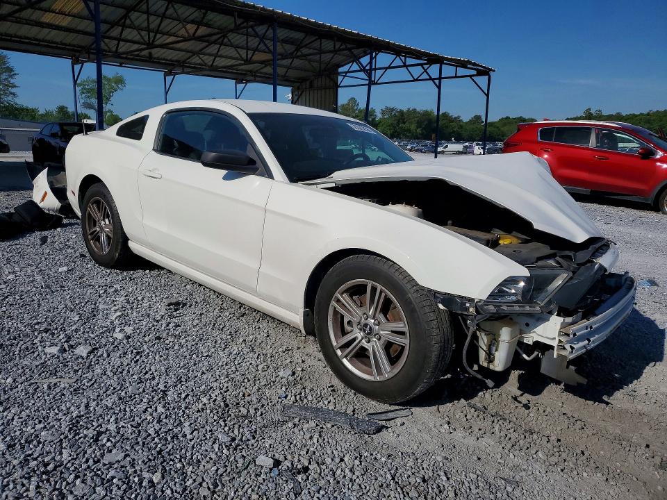 2013 Ford Mustang მანქანა იყიდება აუქციონზე, vin: 1ZVBP8AM2D5272141, აუქციონის ნომერი: 50525056
