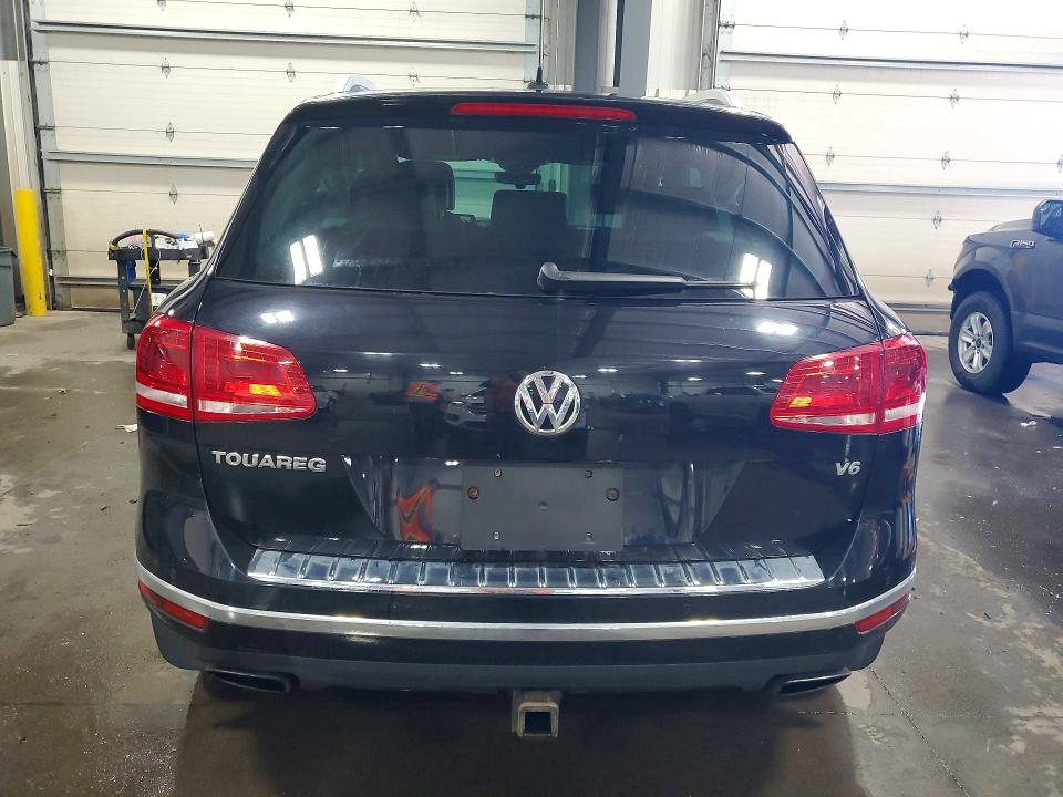 Aukcja sprzedaży 2017 Volkswagen Touareg, vin: WVGRF7BP5HD006143, numer aukcji: 51289086