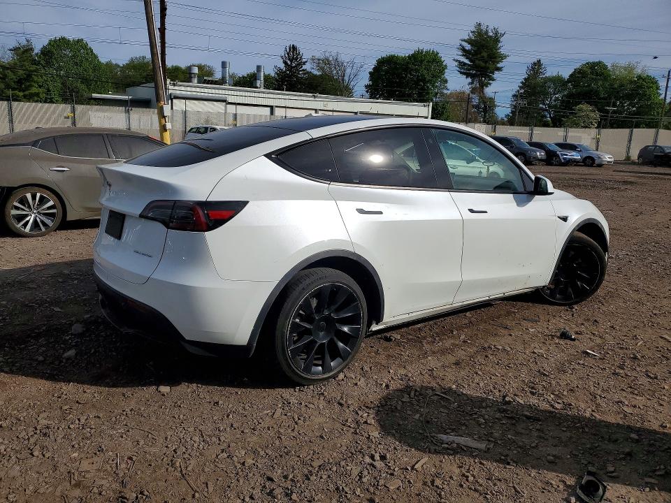 50682236 :رقم المزاد ، 7SAYGDEE9PA025095 vin ، 2023 Tesla Model Y مزاد بيع