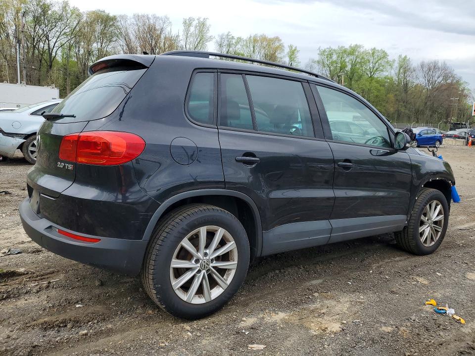 48789516 :رقم المزاد ، WVGAV7AXXFW616123 vin ، 2015 Volkswagen Tiguan مزاد بيع
