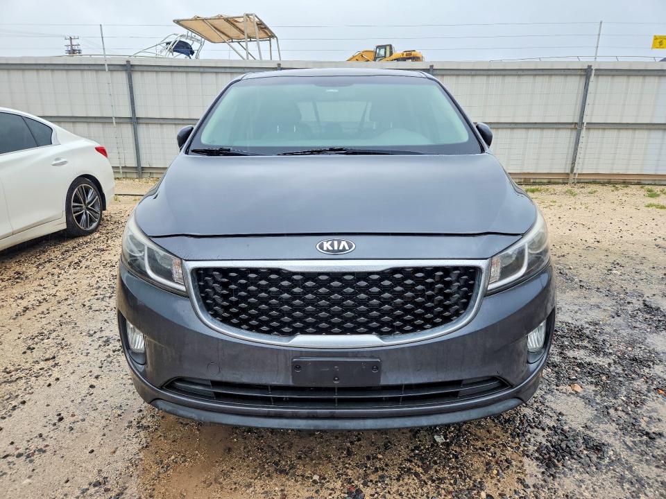 49670836 :رقم المزاد ، KNDMC5C16G6153614 vin ، 2016 Kia Sedona مزاد بيع