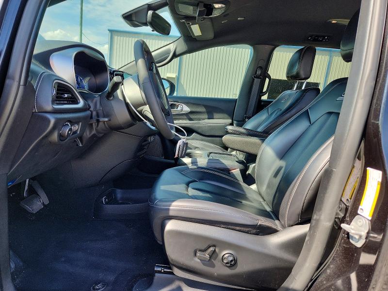 Продажа на аукционе авто 2023 Chrysler Pacifica, vin: 2C4RC1L70PR501743, номер лота: 50130846