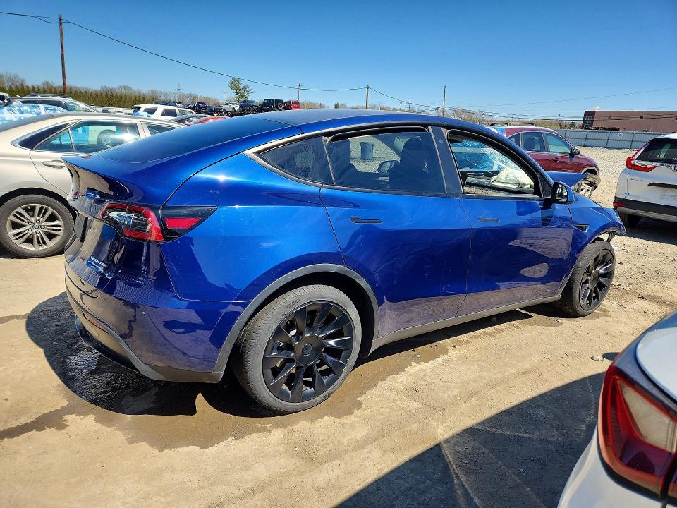 Продажа на аукционе авто 2023 Tesla Model Y, vin: 7SAYGDEE9PF648459, номер лота: 48942226