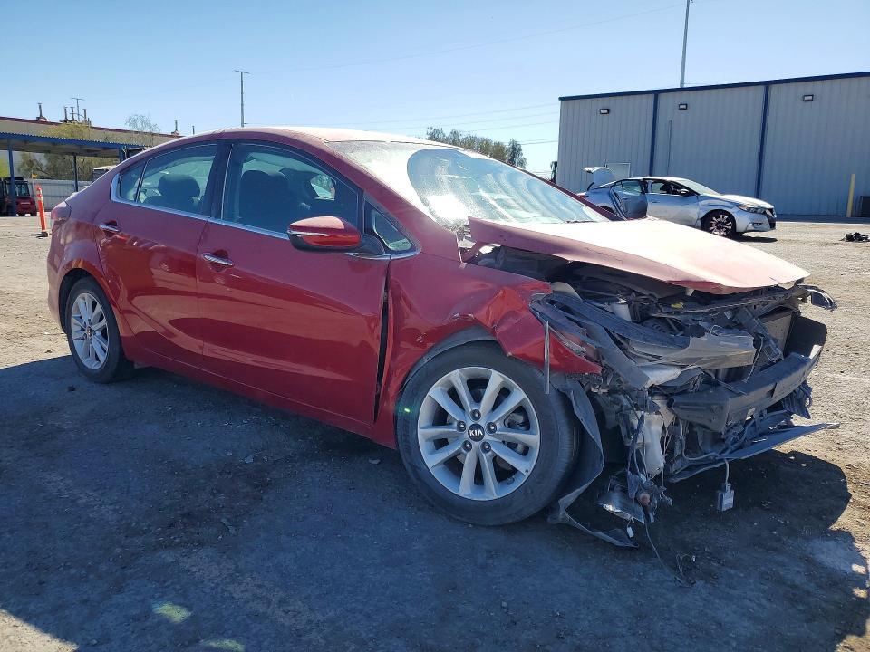 2017 Kia Forte მანქანა იყიდება აუქციონზე, vin: 3KPFL4A7XHE041856, აუქციონის ნომერი: 51005246