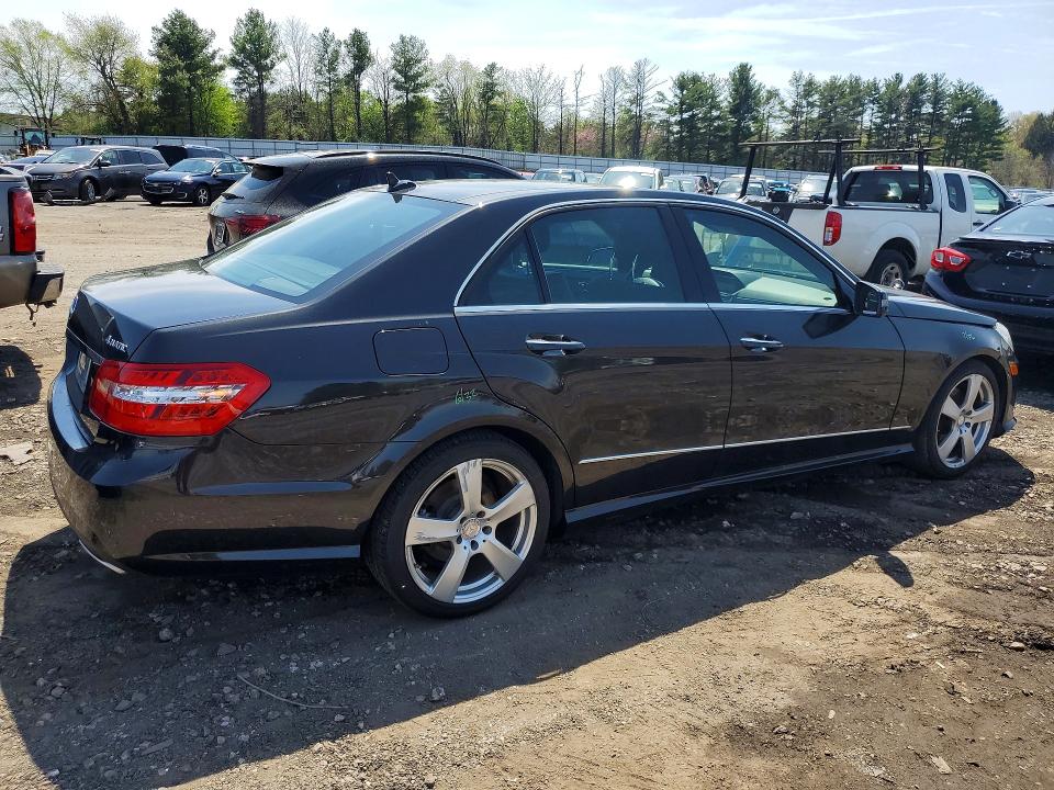 2011 Mercedes-benz E მანქანა იყიდება აუქციონზე, vin: WDDHF8HB4BA389900, აუქციონის ნომერი: 49605356