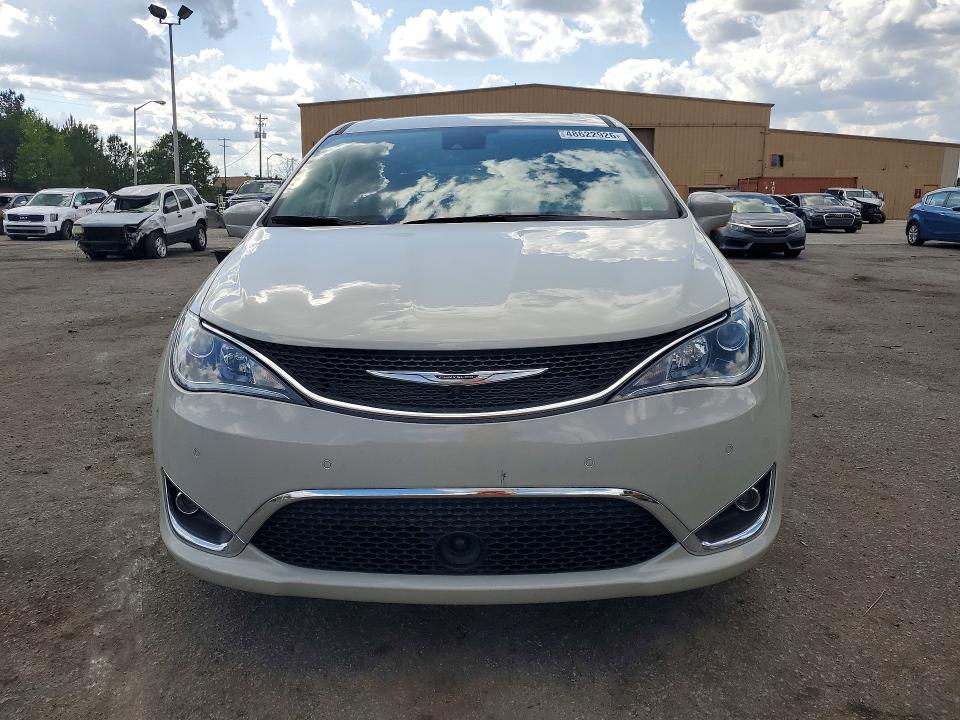 Продажа на аукционе авто 2019 Chrysler Pacifica, vin: 2C4RC1FG2KR686821, номер лота: 48622926