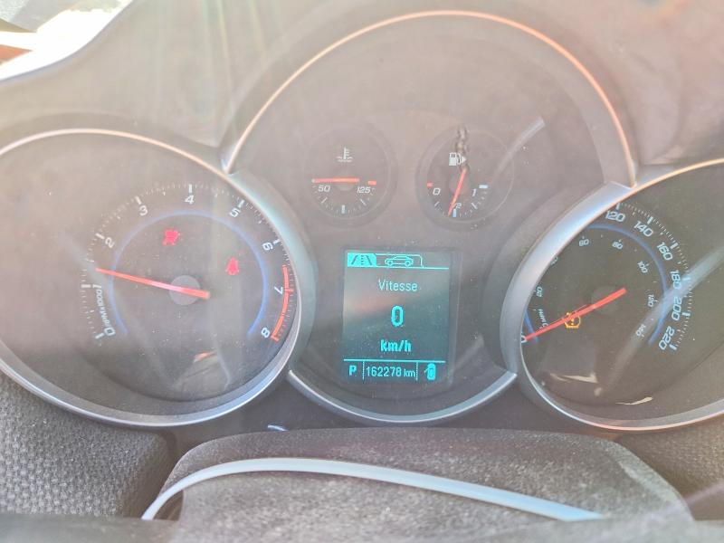 2015 Chevrolet Cruze მანქანა იყიდება აუქციონზე, vin: 1G1PC5SB5F7130950, აუქციონის ნომერი: 49986986