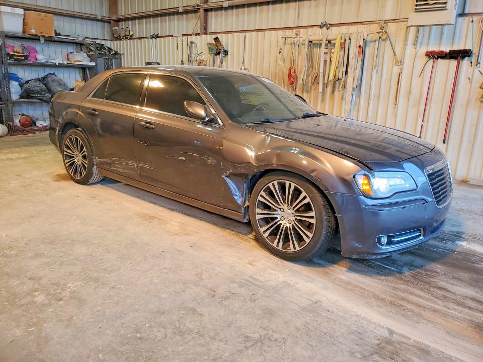 50389236 :رقم المزاد ، 2C3CCABG5DH658102 vin ، 2013 Chrysler 300 مزاد بيع