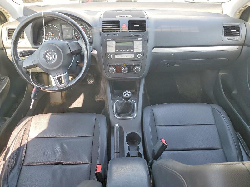 50955576 :رقم المزاد ، 3VWRZ7AJ3AM125597 vin ، 2010 Volkswagen Jetta مزاد بيع