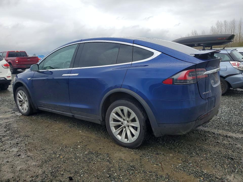 2016 Tesla Model X მანქანა იყიდება აუქციონზე, vin: 5YJXCAE23GF000771, აუქციონის ნომერი: 48596546