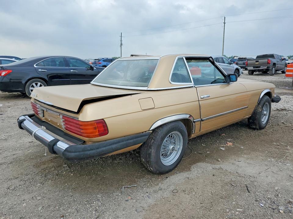1982 Mercedes-benz 380 მანქანა იყიდება აუქციონზე, vin: WDBBA45A1CB013040, აუქციონის ნომერი: 51100346