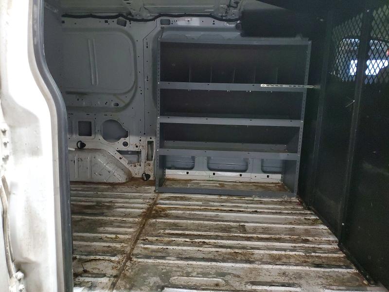 48825976 :رقم المزاد ، 1FTYE1ZM5JKA34750 vin ، 2018 Ford Transit مزاد بيع