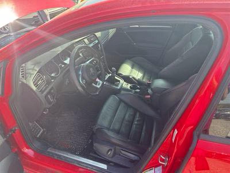 Продаж на аукціоні авто 2019 Volkswagen Gti, vin: 3VW5T7AU6KM002193, номер лоту: 51468666