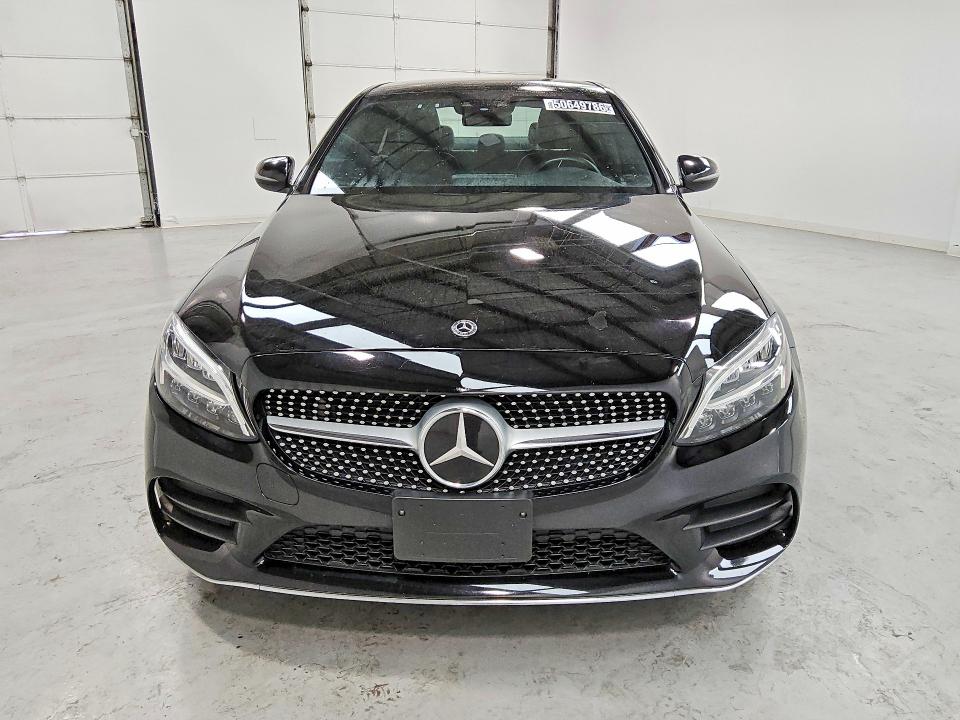 50649786 :رقم المزاد ، 55SWF8EB7KU291083 vin ، 2019 Mercedes-benz C مزاد بيع