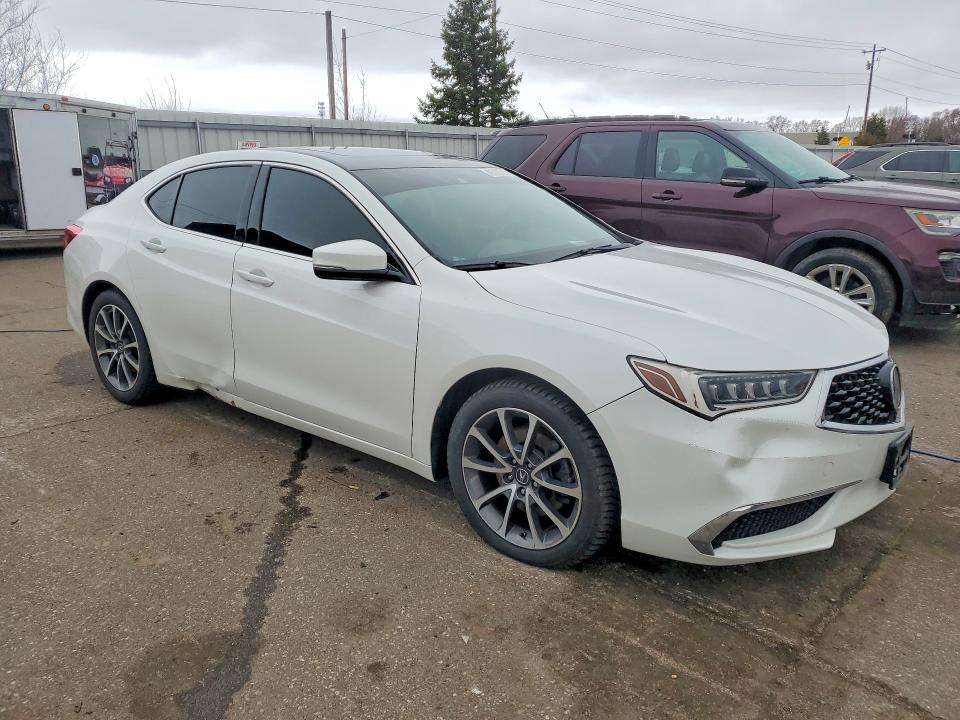 2020 Acura 1.6el მანქანა იყიდება აუქციონზე, vin: 19UUB3F37LA000415, აუქციონის ნომერი: 49726726