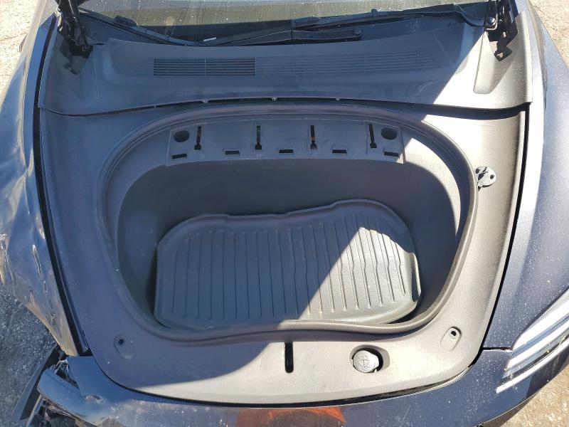 Продажа на аукционе авто 2024 Tesla Model 3, vin: 5YJ3E1EA0RF742130, номер лота: 51316246