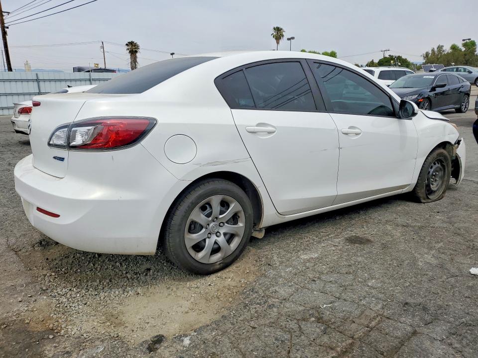 2013 Mazda 3 მანქანა იყიდება აუქციონზე, vin: JM1BL1UP5D1757005, აუქციონის ნომერი: 50138706