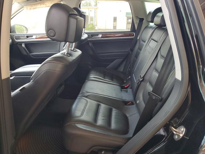 50855406 :رقم المزاد ، WVGEF9BP0DD006555 vin ، 2013 Volkswagen Touareg مزاد بيع