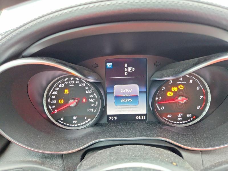2015 Mercedes-benz C მანქანა იყიდება აუქციონზე, vin: 55SWF4JB0FU073247, აუქციონის ნომერი: 49298976