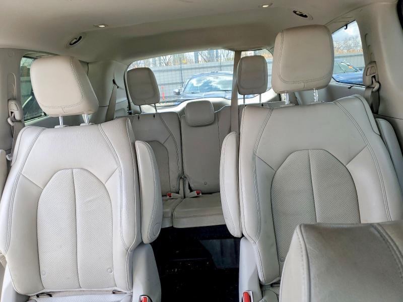 Продаж на аукціоні авто 2018 Chrysler Pacifica, vin: 2C4RC1L75JR364984, номер лоту: 47656796