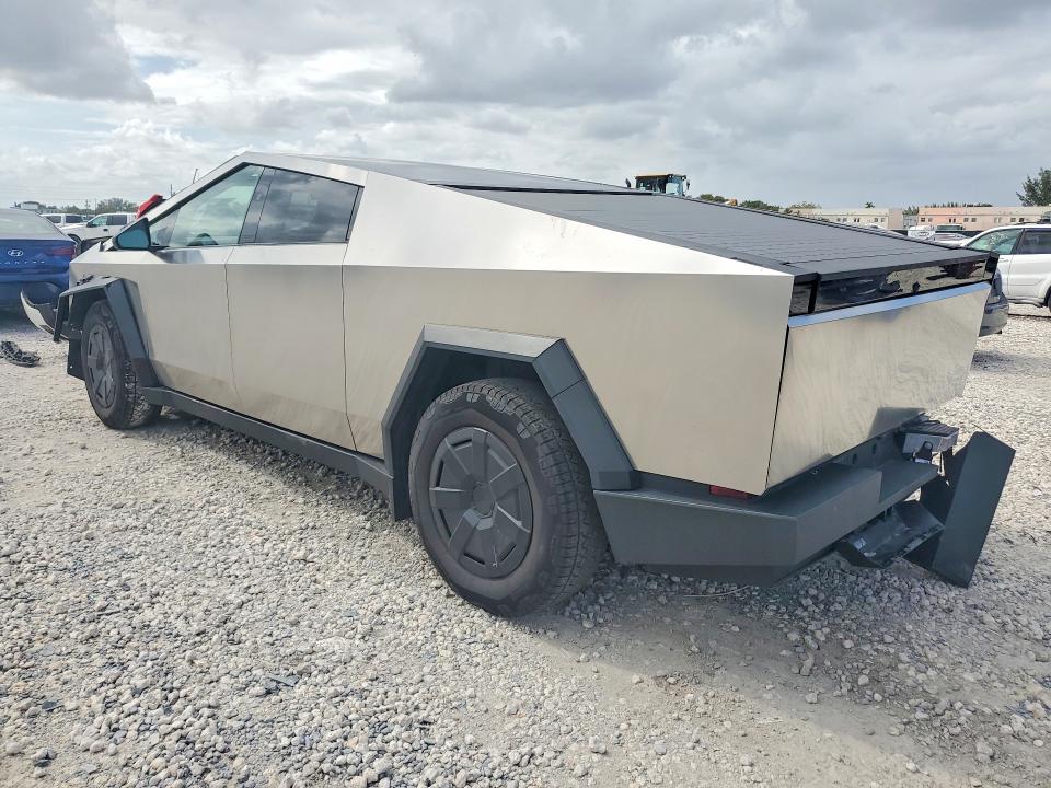 48161596 :رقم المزاد ، 7G2CEHEDXSA073450 vin ، 2025 Tesla Cybertruck مزاد بيع