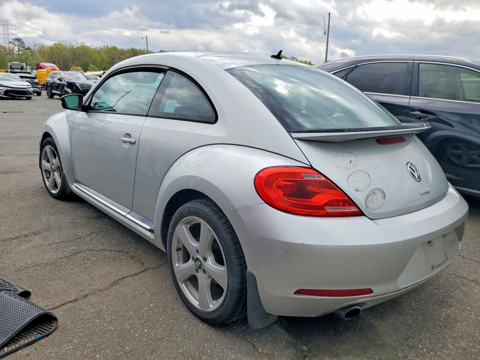 50327786 :رقم المزاد ، 3VW4A7AT2CM633730 vin ، 2012 Volkswagen Beetle مزاد بيع