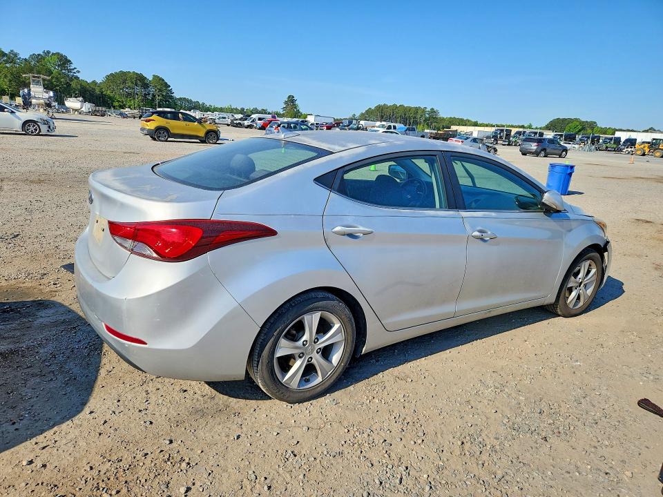 2016 Hyundai Elantra მანქანა იყიდება აუქციონზე, vin: KMHDH4AE9GU484714, აუქციონის ნომერი: 49092236