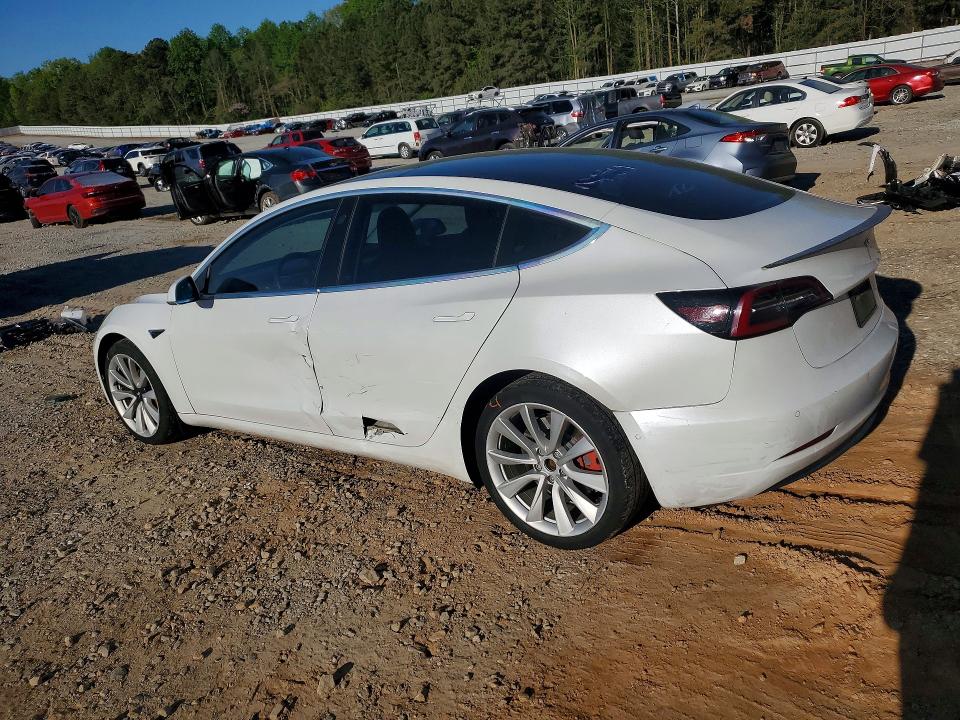 Auction sale of the 2020 Tesla Model 3, vin: 5YJ3E1EA8LF660220, lot number: 48869236