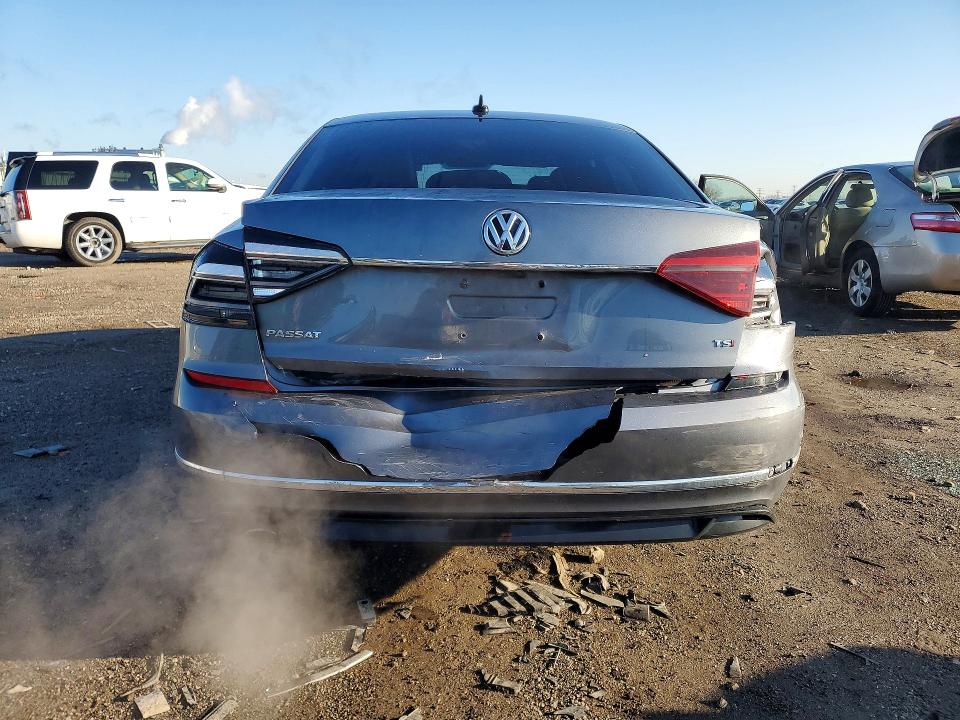 48507446 :رقم المزاد ، 1VWDT7A31HC039861 vin ، 2017 Volkswagen Passat مزاد بيع