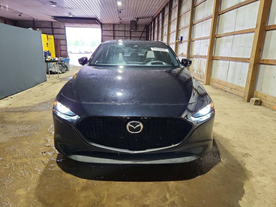 Продажа на аукционе авто 2021 Mazda 3, vin: JM1BPBJY5M1402651, номер лота: 51376636