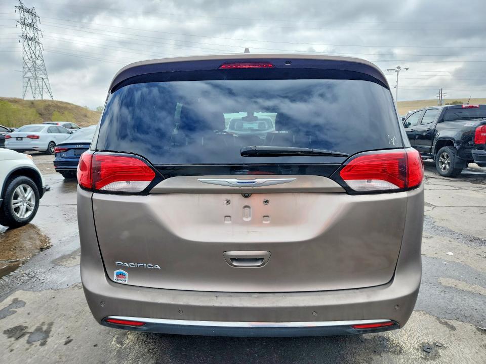 Продаж на аукціоні авто 2017 Chrysler Pacifica, vin: 2C4RC1BG5HR809557, номер лоту: 51191606