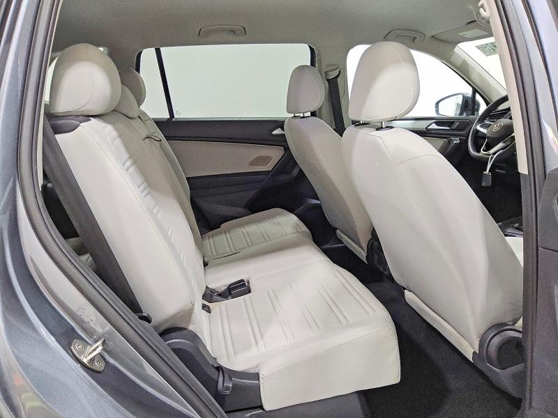 Продажа на аукционе авто 2022 Volkswagen Tiguan, vin: 3VV1B7AX4NM006408, номер лота: 49323126