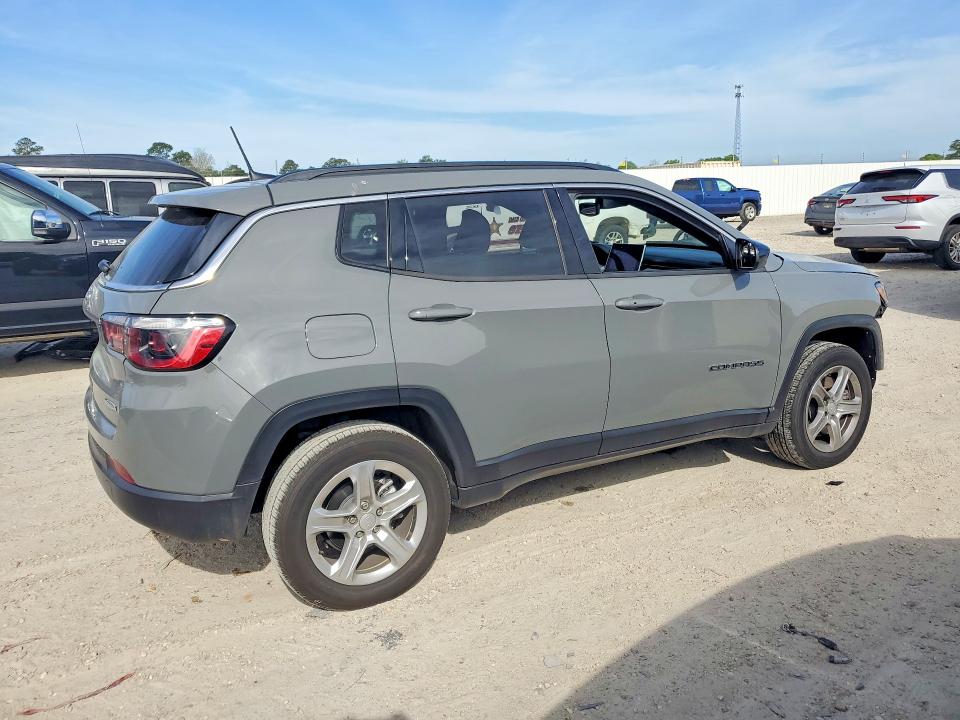 49616836 :رقم المزاد ، 3C4NJDBN6RT595021 vin ، 2024 Jeep Compass مزاد بيع