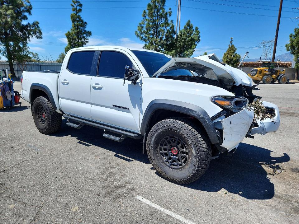 Auction sale of the 2022 Toyota Tacoma, vin: 3TYCZ5AN6NT101756, lot number: 49830836