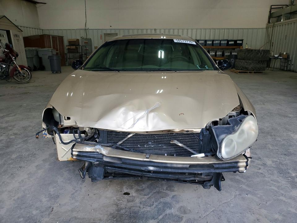 Продаж на аукціоні авто 2000 Chrysler 200, vin: 2C3HC56G0YH211044, номер лоту: 50573776
