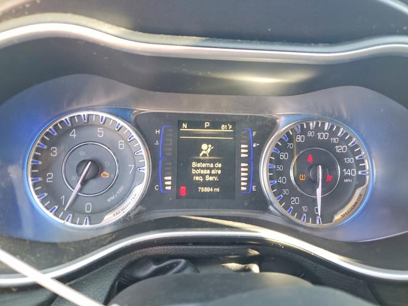 48830096 :رقم المزاد ، 1C3CCCAB9FN538623 vin ، 2015 Chrysler 200 مزاد بيع