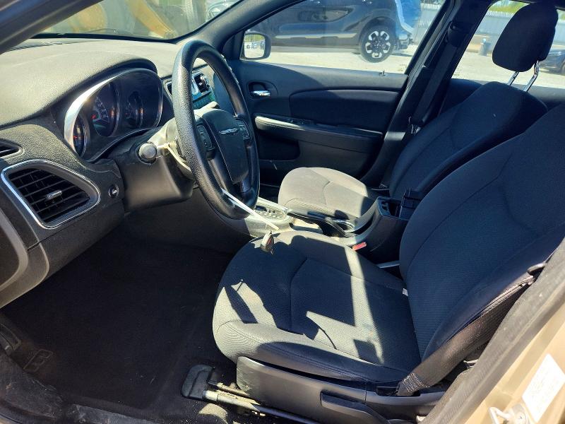 48976906 :رقم المزاد ، 1C3CCBAB6EN211105 vin ، 2014 Chrysler 200 مزاد بيع