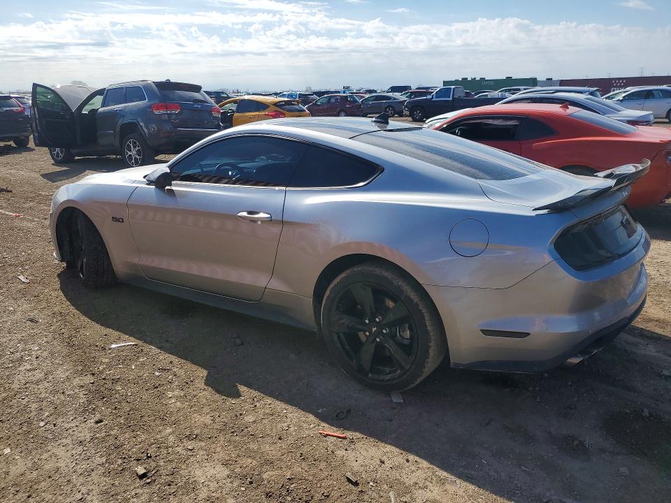49227246 :رقم المزاد ، 1FA6P8CFXN5126225 vin ، 2022 Ford Mustang مزاد بيع