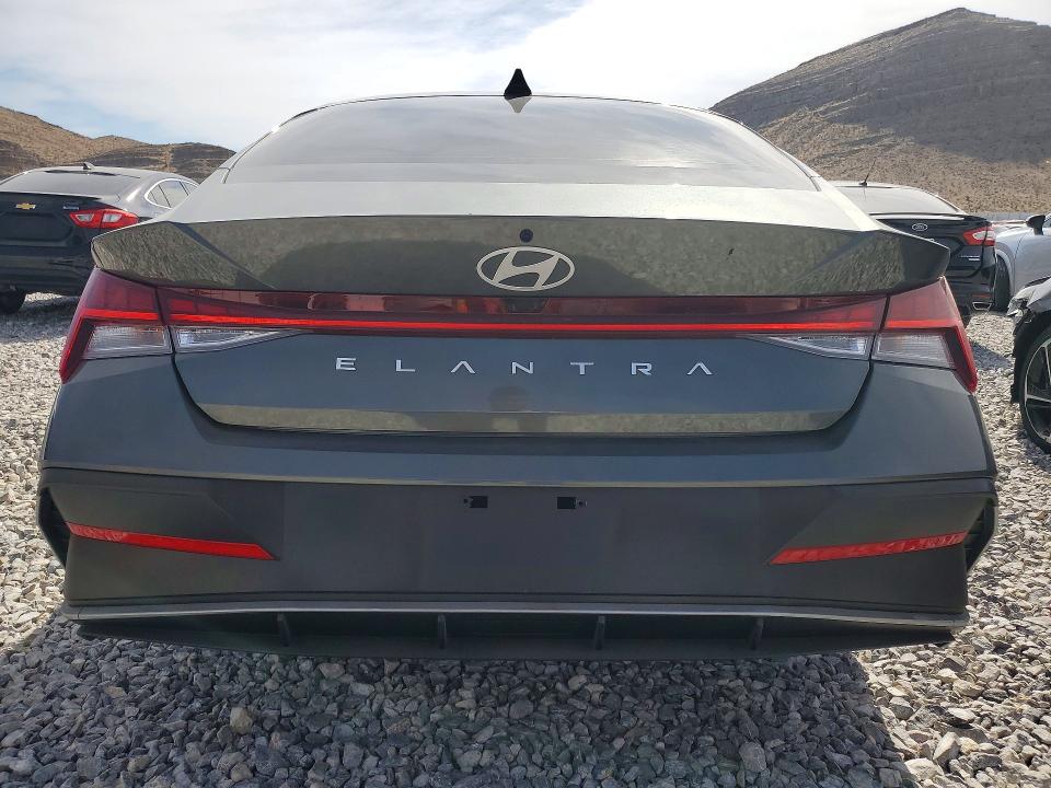 2025 Hyundai Elantra მანქანა იყიდება აუქციონზე, vin: KMHLS4DG0SU947245, აუქციონის ნომერი: 48108916