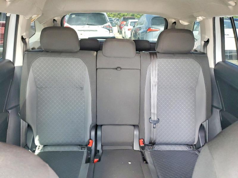 Продаж на аукціоні авто 2018 Volkswagen Tiguan, vin: 3VV0B7AX8JM104105, номер лоту: 50191096